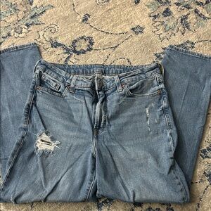 Old Navy Women's Light Blue High Rise Distressed Jeans